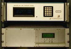 Bild zeigt die GPS-Zeitempfänger TTR6 und K + K Bild zeigt die GPS-Zeitempfänger TTR6 und K + K