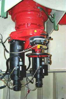 Bild zeigt den Azimutantrieb des Radioteleskops Bild zeigt den Azimutantrieb des Radioteleskops